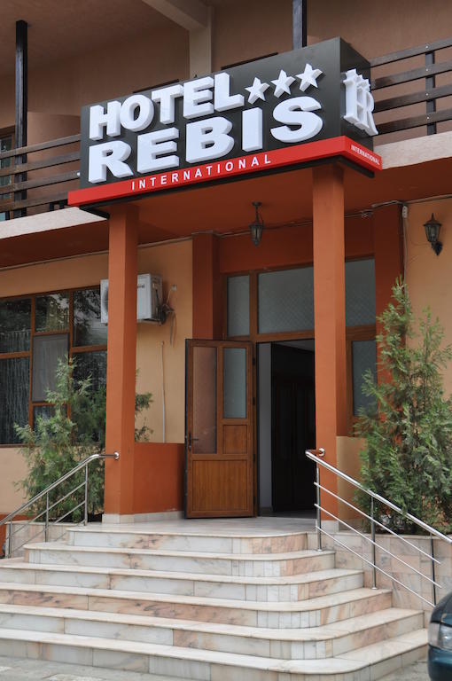 Hotel Rebis Brăila Екстериор снимка